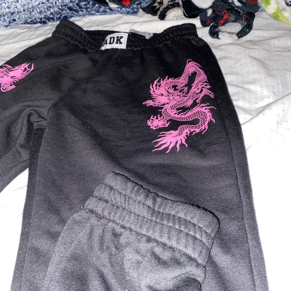 Adika sweatpants